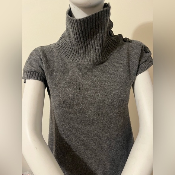 Theory Gray Turtleneck Sweater, 100% Cashmere - Picture 1 of 11